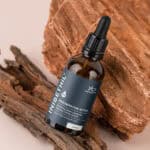 Inibethil de 50ml da marca Peixe Verde. Inibethil é um produto desenvolvido a partir de uma seleção de extratos naturais que ajudam a promover a desintoxicação orgânica e psicológica, contribuindo assim para a saúde do seu fígado e o alívio dos sintomas causados pelos excessos alimentares.