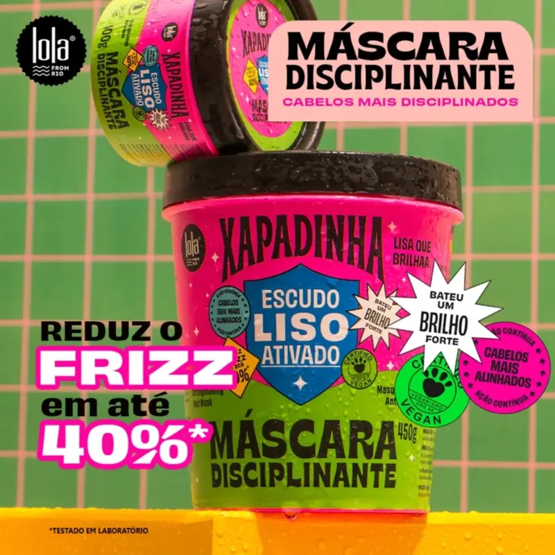 A Máscara Disciplinante Xapadinha da Lola (450g) alinha e disciplina os fios, reduzindo o frizz até 40% e proporcionando brilho intenso. Com fórmula vegana, é ideal para um cuidado capilar que deixa o cabelo liso, alinhado e luminoso.