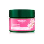 Bisnaga do Creme de Dia Alisante de Rosa Mosqueta e Chá Branco 40ml da Weleda, cuidado diário para uma pele suave e luminosa.