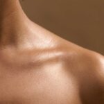 Frasco do Protetor Solar Mineral Body Glow SPF 50 75ml da Geoderm, protetor natural para o corpo com efeito iluminador.