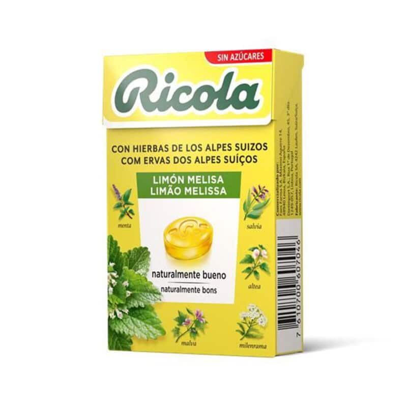 Rebuçados Ricola de Limão e Melissa em embalagem de 50g, feitos com ervas suíças e aroma natural de limão, proporcionando frescura e alívio para a garganta.