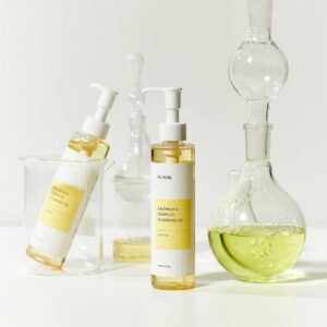 oleo de limpeza iunik calendula complete em frasco de 200ml para remover maquilhagem e impurezas com suavidade