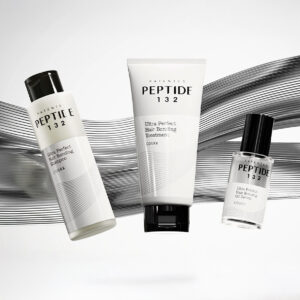 Pack Peptide 132 Ultra Perfect Hair Bonding da Cosrx com produtos de tratamento capilar reparadores para fortalecer e restaurar a fibra do cabelo danificado.