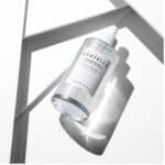 Ampola Madagascar Centella Tone Brightening 50ml SKIN1004 com centella asiática, niacinamida e ácido tranexâmicoAmpola Madagascar Centella Tone Brightening 50ml SKIN1004 com centella asiática, niacinamida e ácido tranexâmico