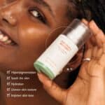 Sérum Centella 4% TXA Gel 30ml Haruharu Wonder, sérum facial em gel com 4% de ácido tranexâmico, 4% de niacinamida e centella asiática para ajudar a reduzir manchas e uniformizar o tom da pele.