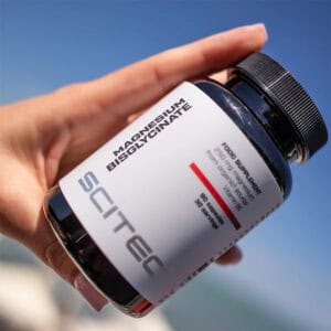 Magnesium Bisglycinate Scitec Nutrition, suplemento alimentar com bisglicinato de magnésio e vitamina B6, em embalagem de 90 cápsulas.
